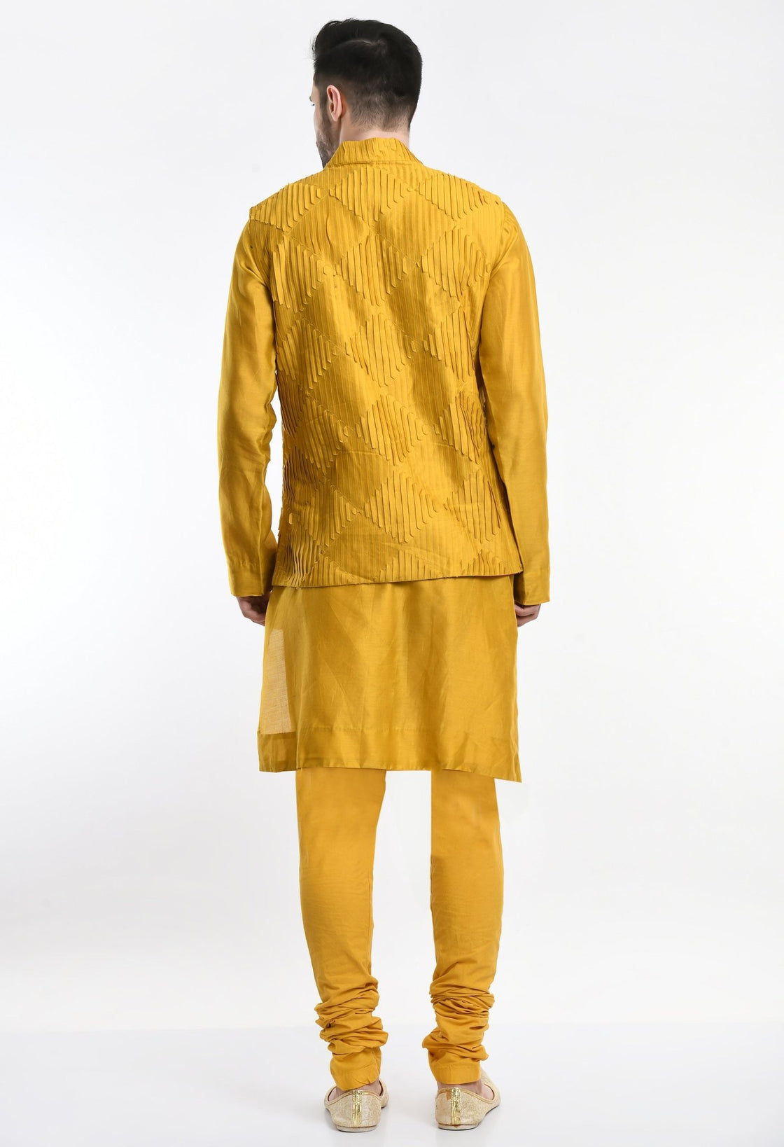 Kurta & Churidar set topped with a waist coat. - samantchauhan Apparel & Accessories