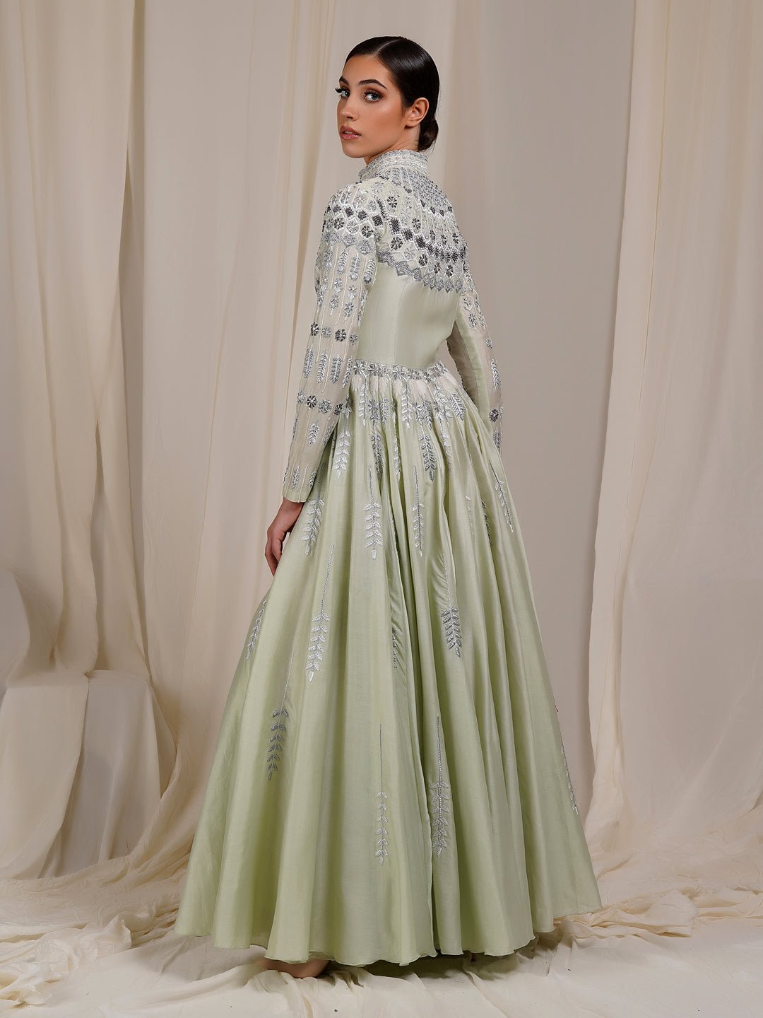 Mandarin Collared Gown - samantchauhan