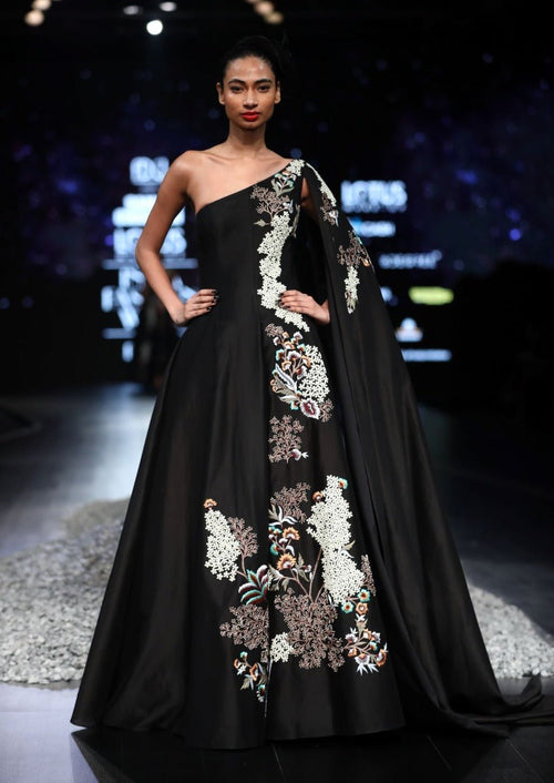 ONE SHOULDER GOWN - samantchauhan