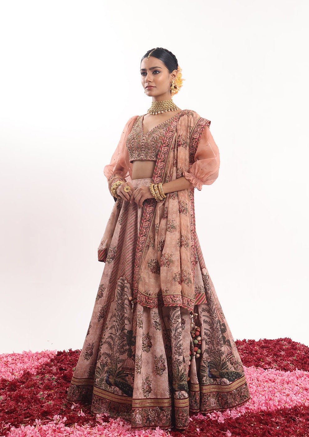 Stunning lehenga ensemble that beautifully merges tradition with modern aesthetics - samantchauhan Apparel & Accessories