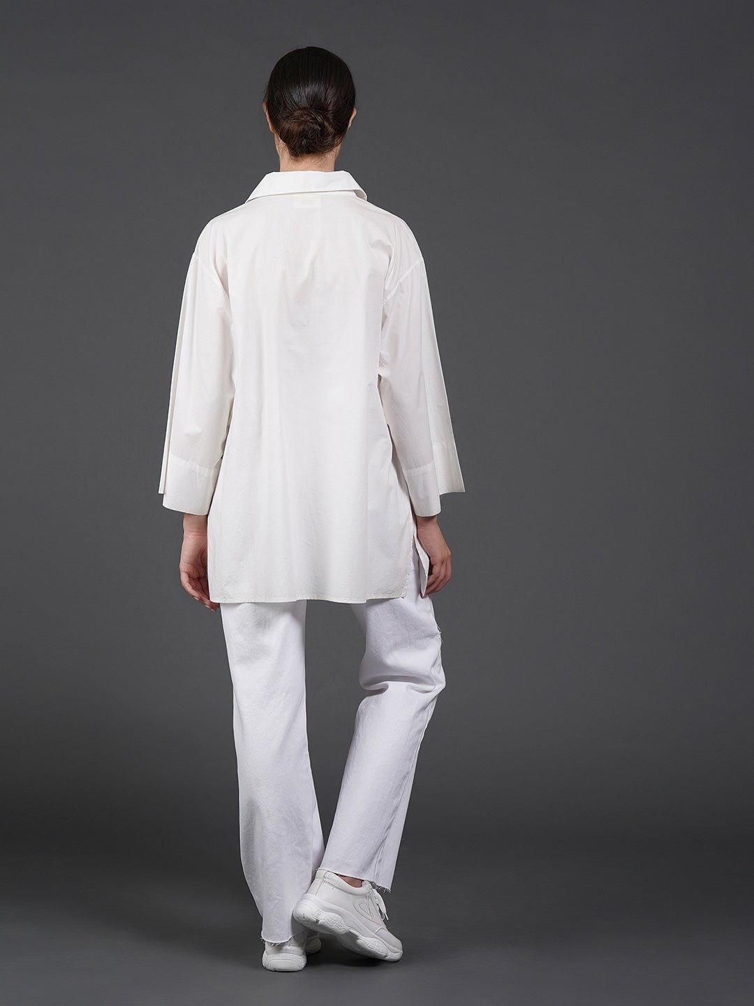 White, stylish, lose - fit, cotton shirt with digital print on it - samantchauhan