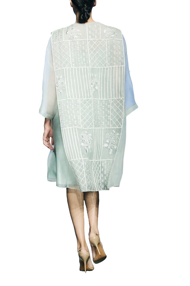 Box - fit Embroidered Dress - samantchauhan