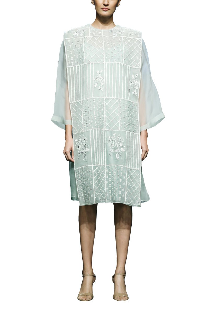 Box - fit Embroidered Dress - samantchauhan