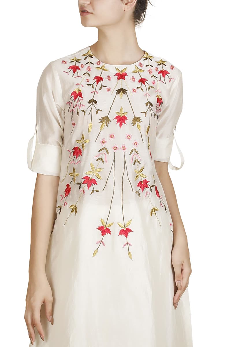 Curved Hemline Embroidered Kurta - samantchauhan