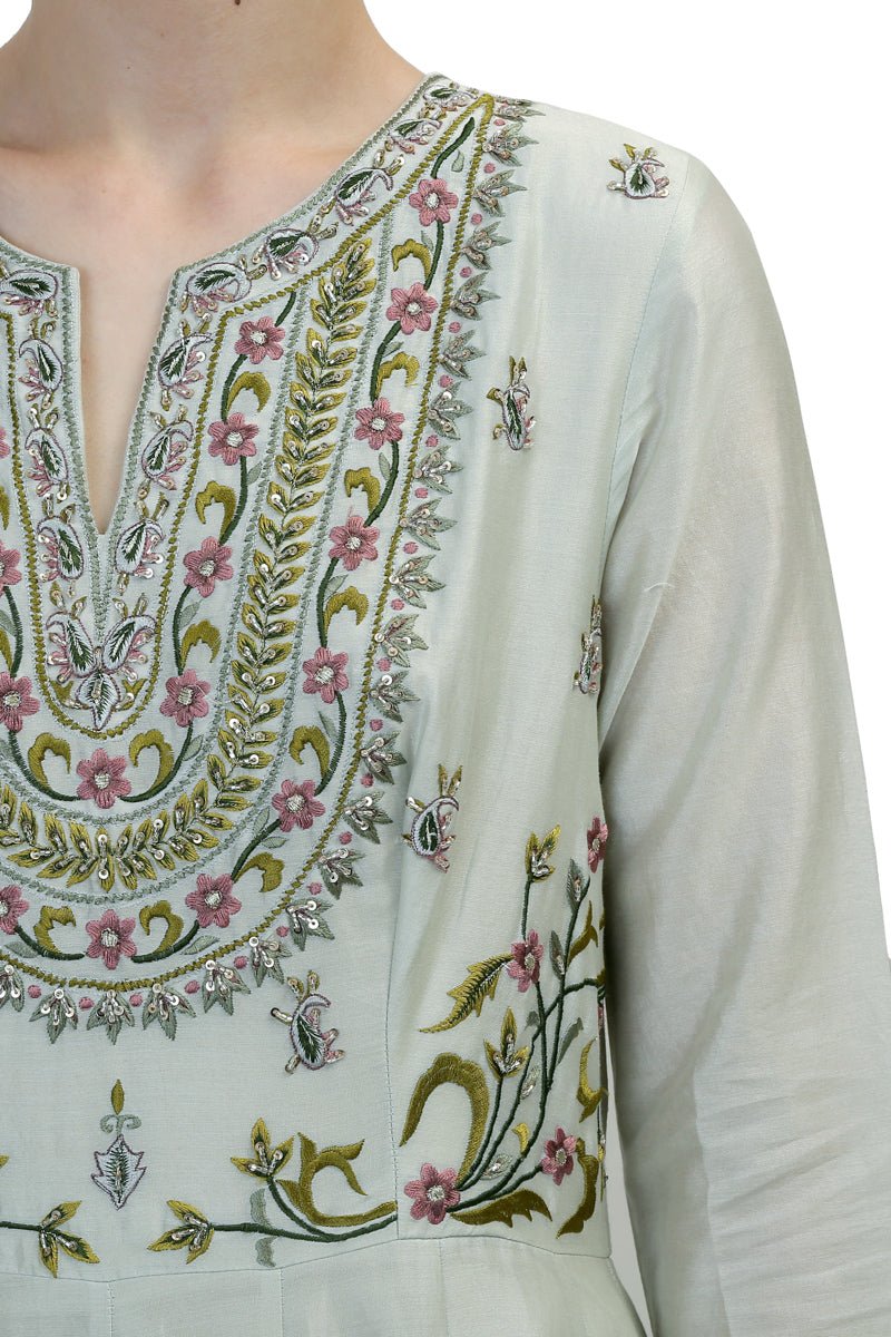 Cut - Out Back Kalidar Kurta - samantchauhan