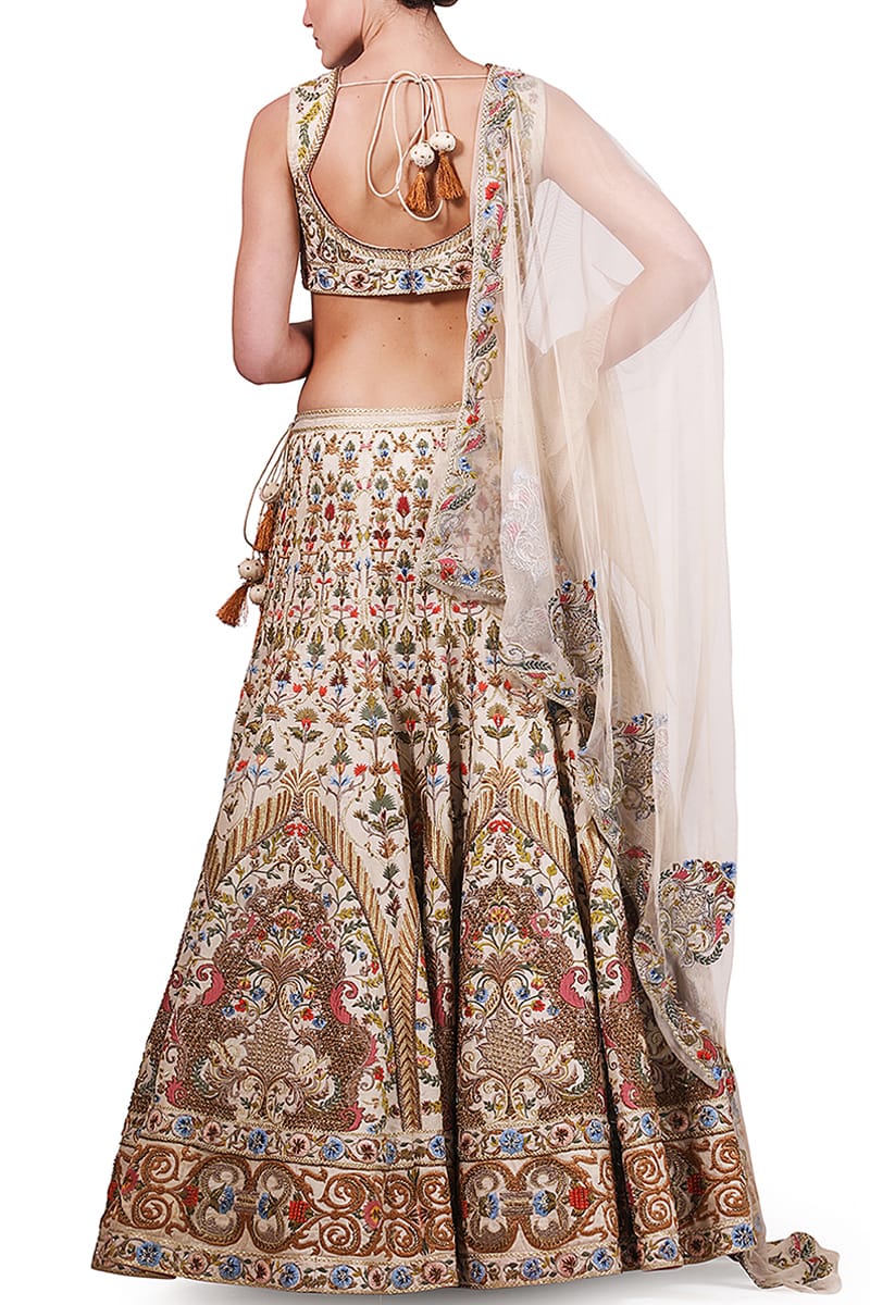 Embroidered Lehenga set - samantchauhan