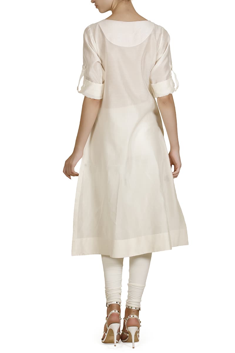 Embroidered Panelled Kurta - samantchauhan
