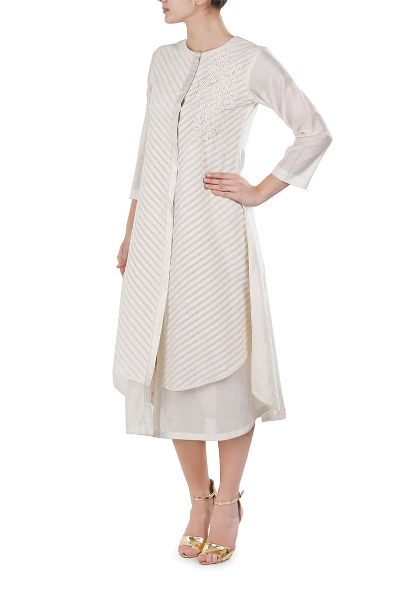 Front - opening Embroidered Kurta - samantchauhan