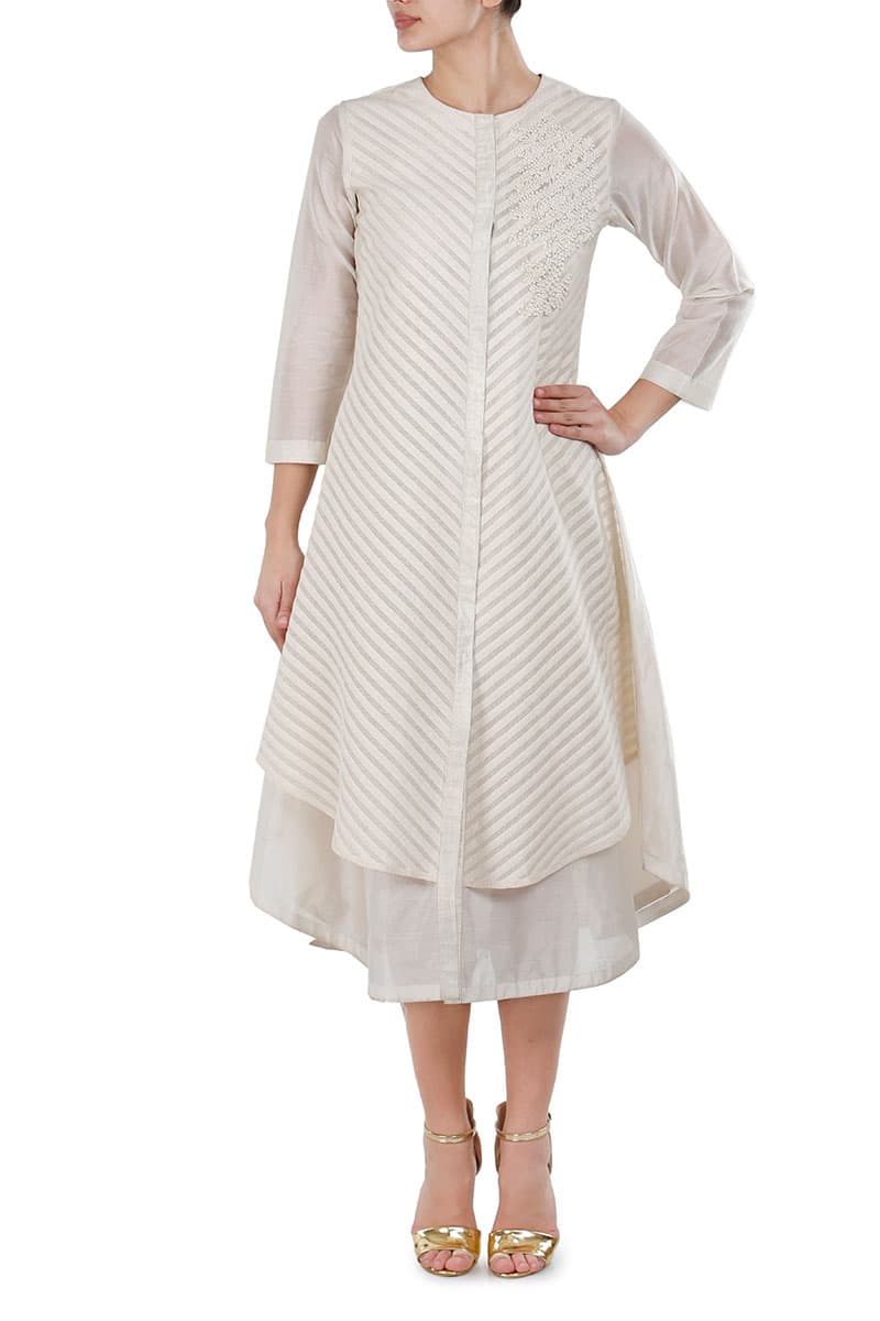 Front - opening Embroidered Kurta - samantchauhan