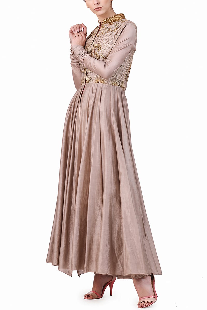 Kalidar Embroidered Kurta - samantchauhan