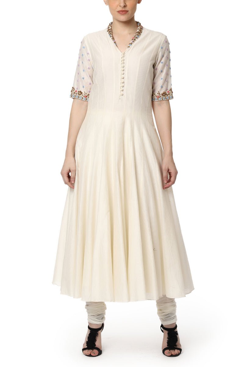 Kurta with Sleeve and Neck Detailing - samantchauhan