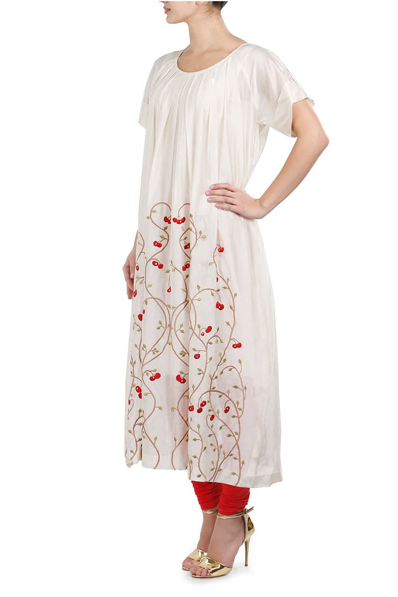 Pleated Neckline Embroidered Kurta - samantchauhan