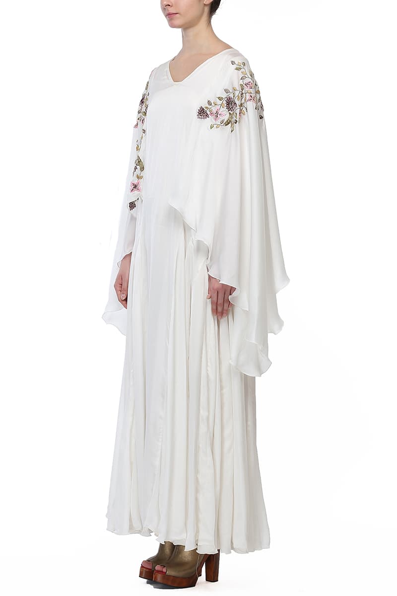 Sleeve Embroidered Kaftan - samantchauhan