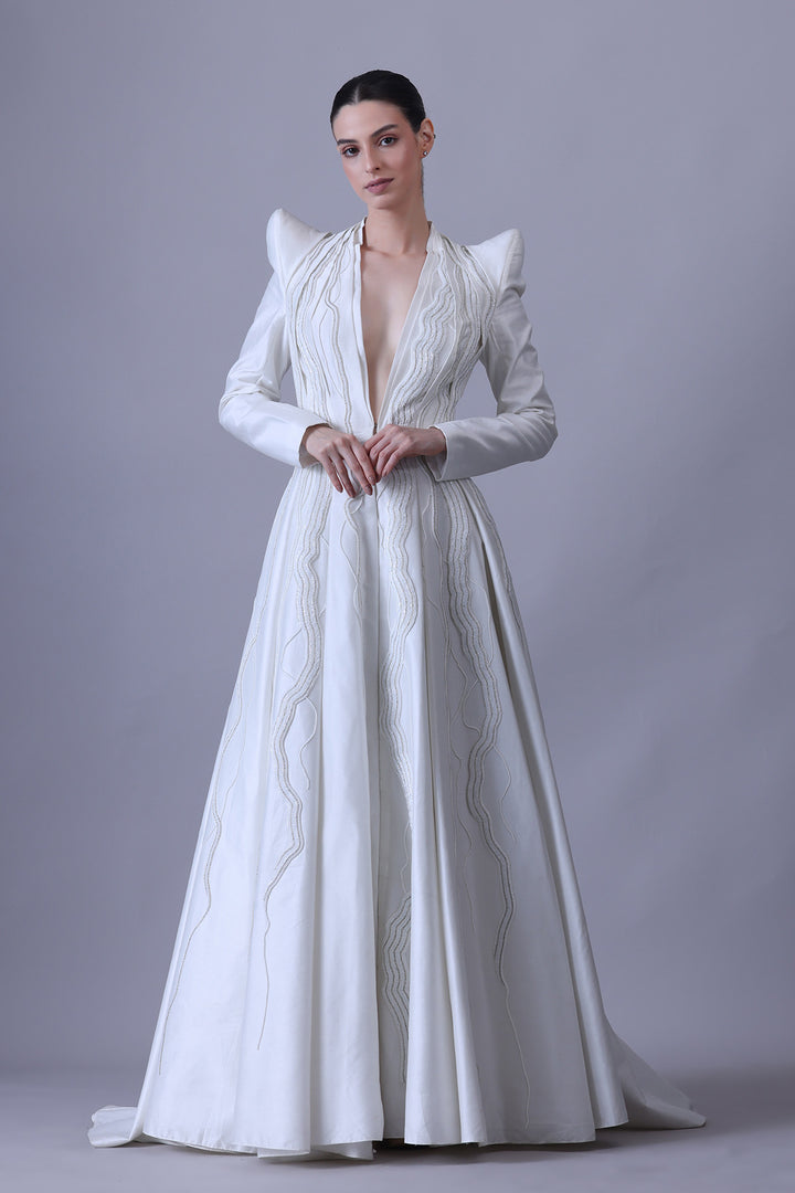 Floor-Length Gown With A Lapel Neckline