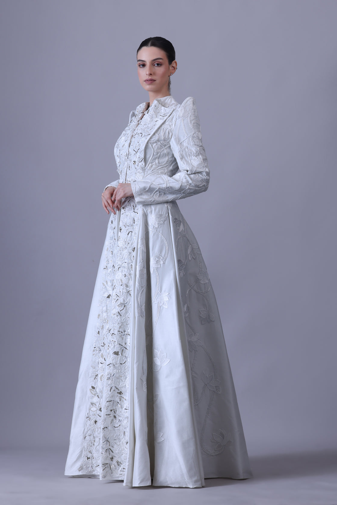 Make a bold statement in this regal full-sleeve gown