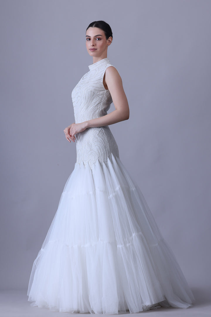 Sculpted Pearl Ivory Gown with Tiered Tulle Flare