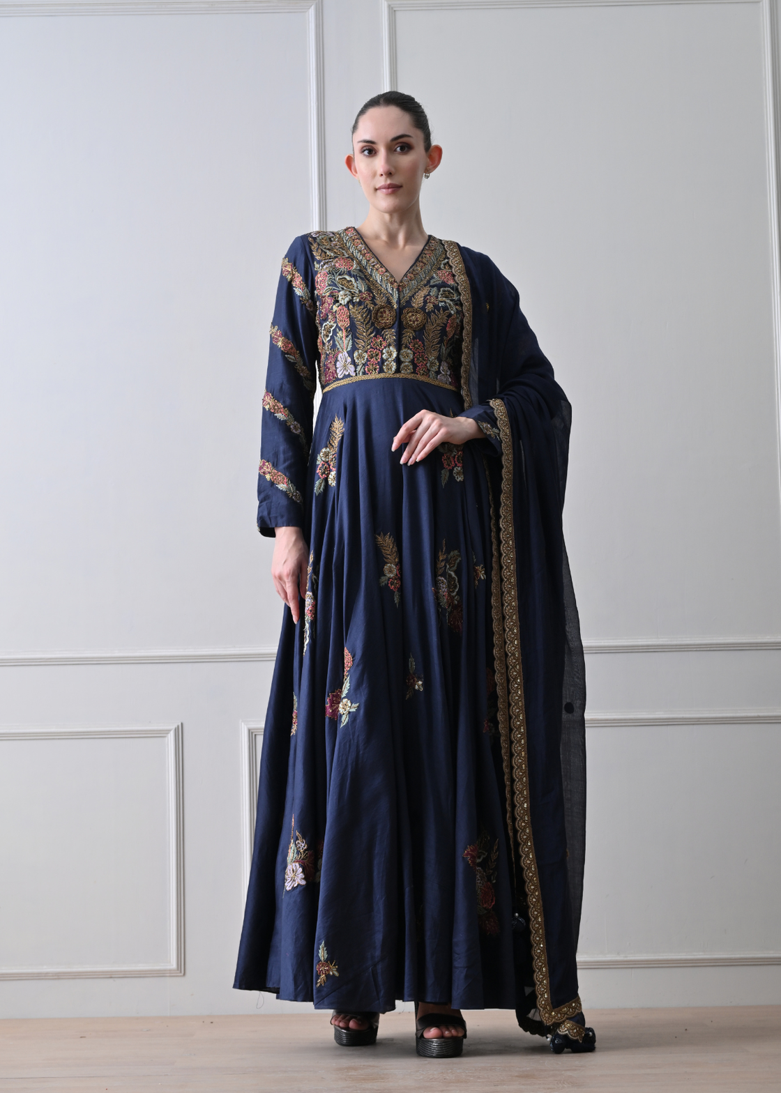 Garnet Blue Anarkal Set