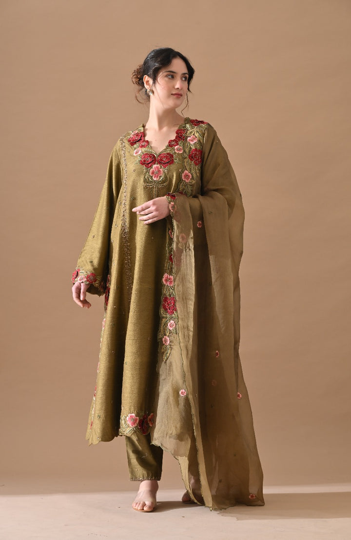 Olive Detailed Thread Embroidered Suit Set