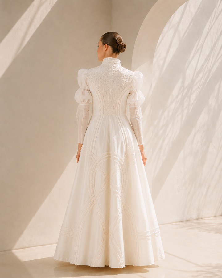 Victorian Lace Gown With Grandeur