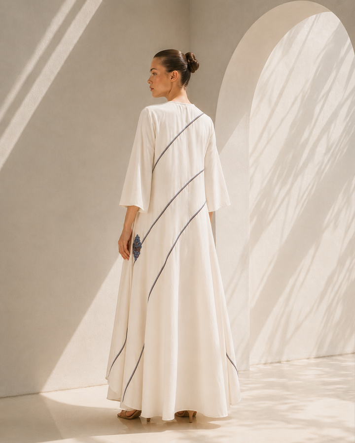 Ivory dress with asymmetric elegance