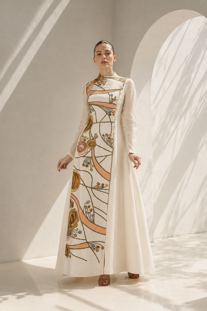 Ivory gown with ethereal embroidery