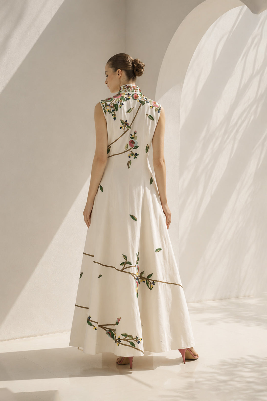 Ivory Dress With Mandarin Collar Grace