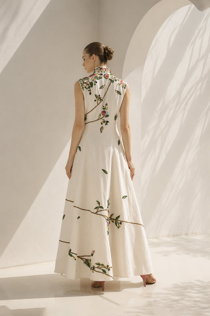 Ivory Dress With Mandarin Collar Grace