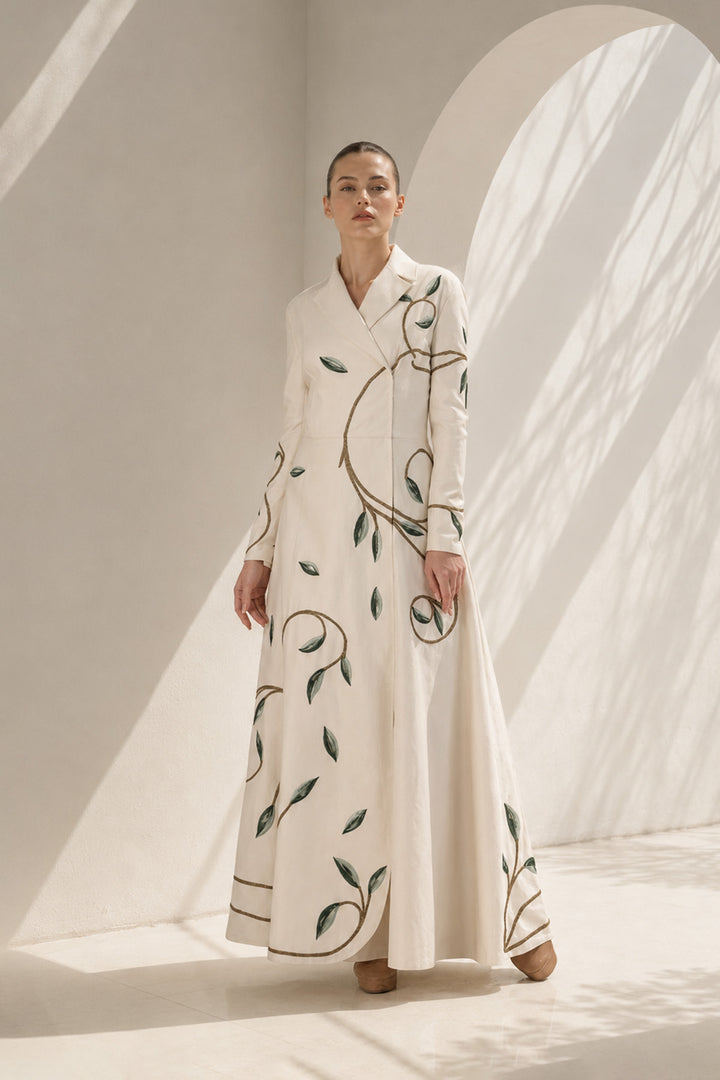 Ivory Gown With Mandarin Floral Finesse