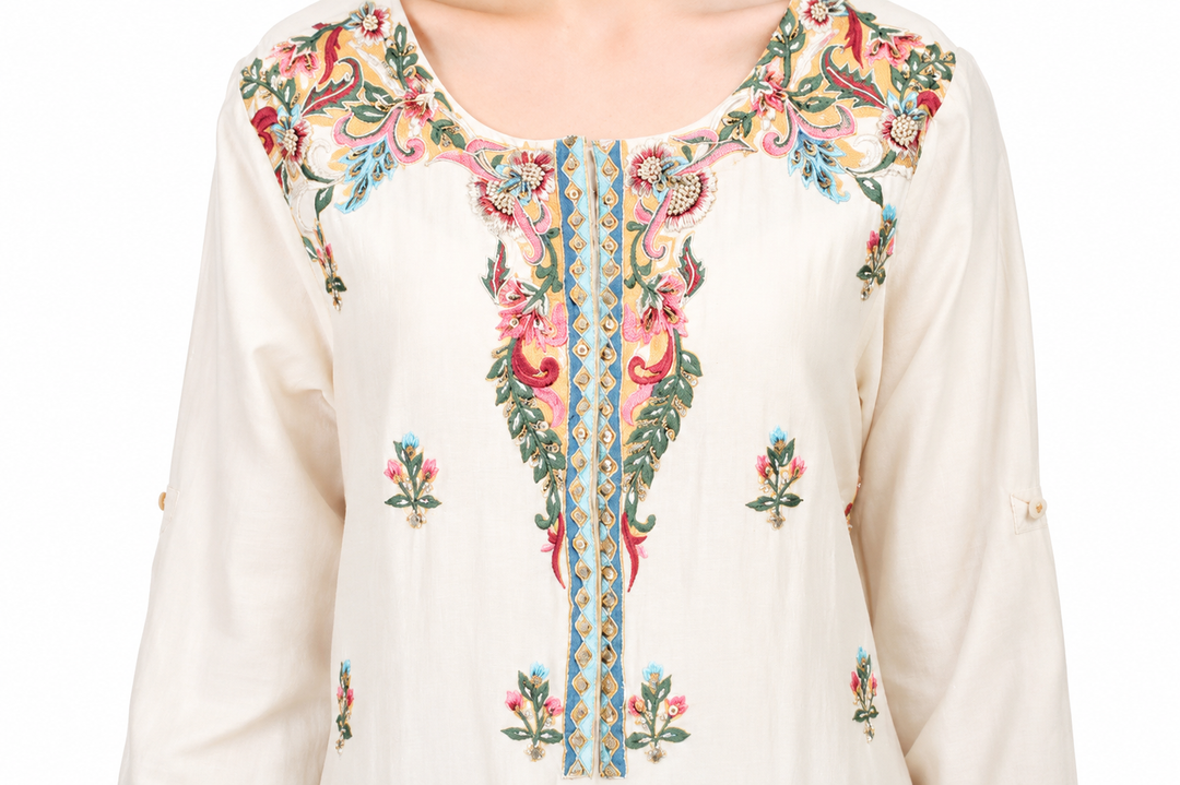Ivory Straight Kurta With Floral Embroidered