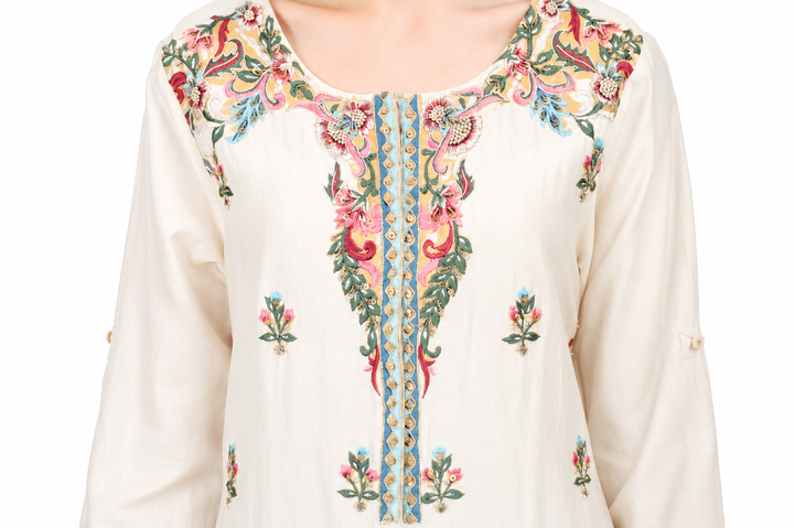 Ivory Straight Kurta With Floral Embroidered