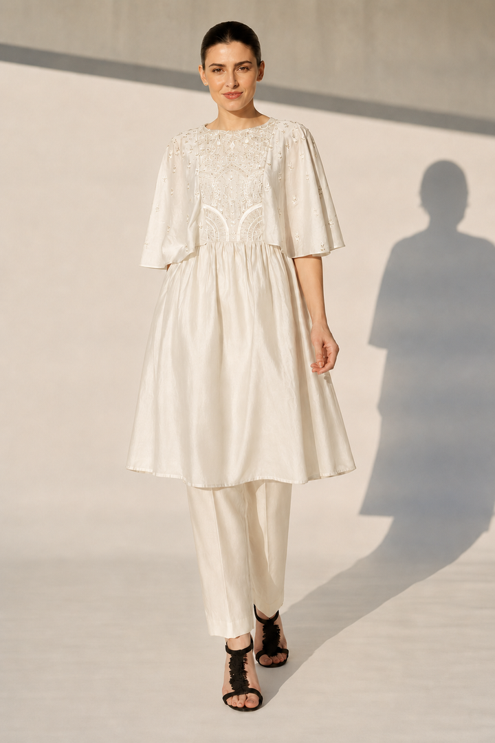 Ivory Embroidered Chanderi Silk Kurta Set