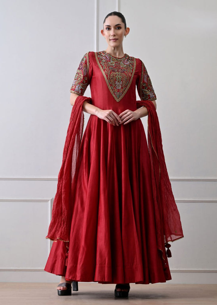 Red Anarkali Set