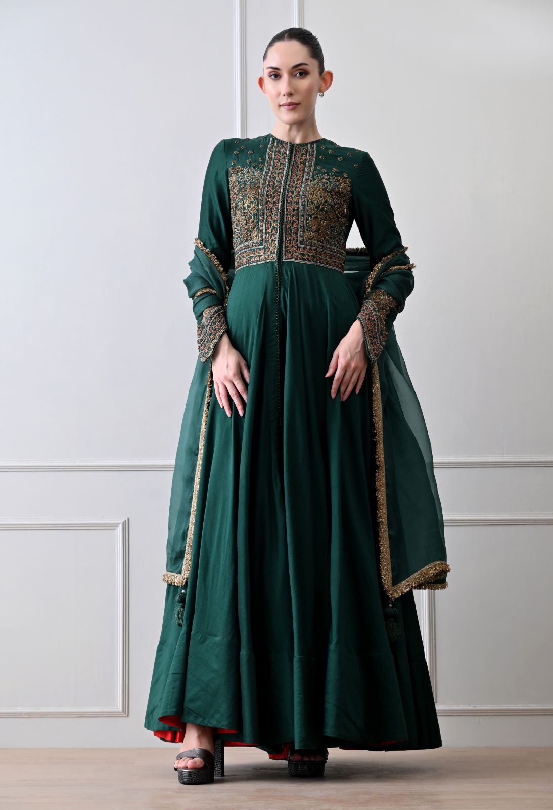 Emerald Green Anarkali Set Samant Chauhan Emerald Green Anarkali Set Samant Chauhan