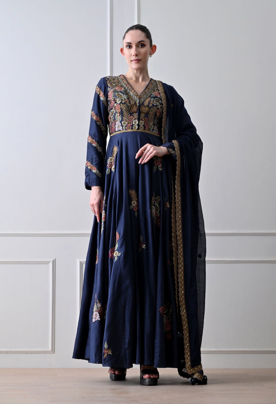 Garnet Blue Anarkal Set