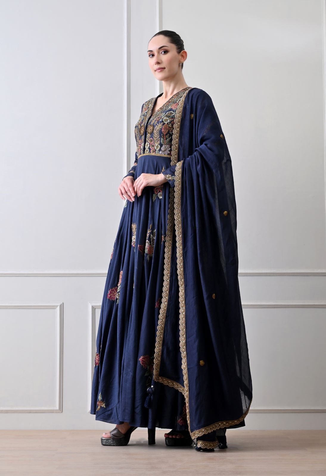 Garnet Blue Anarkal Set