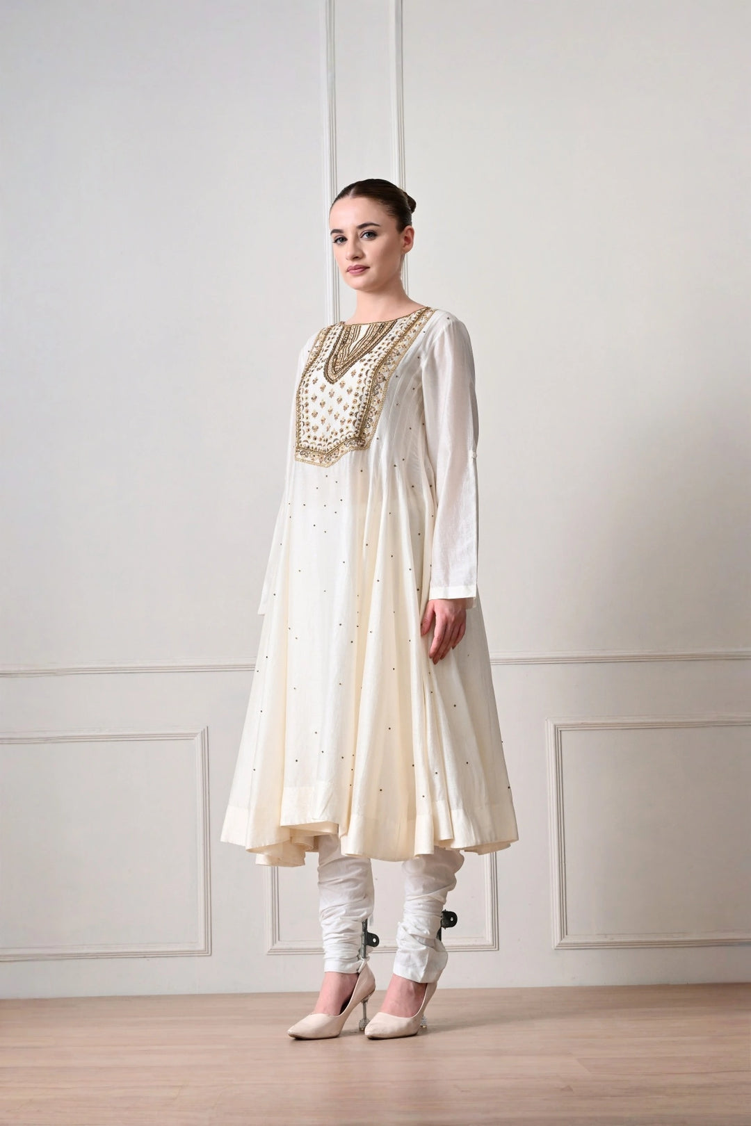 Ivory Keyhole Yoke Embroidered Kurta Set