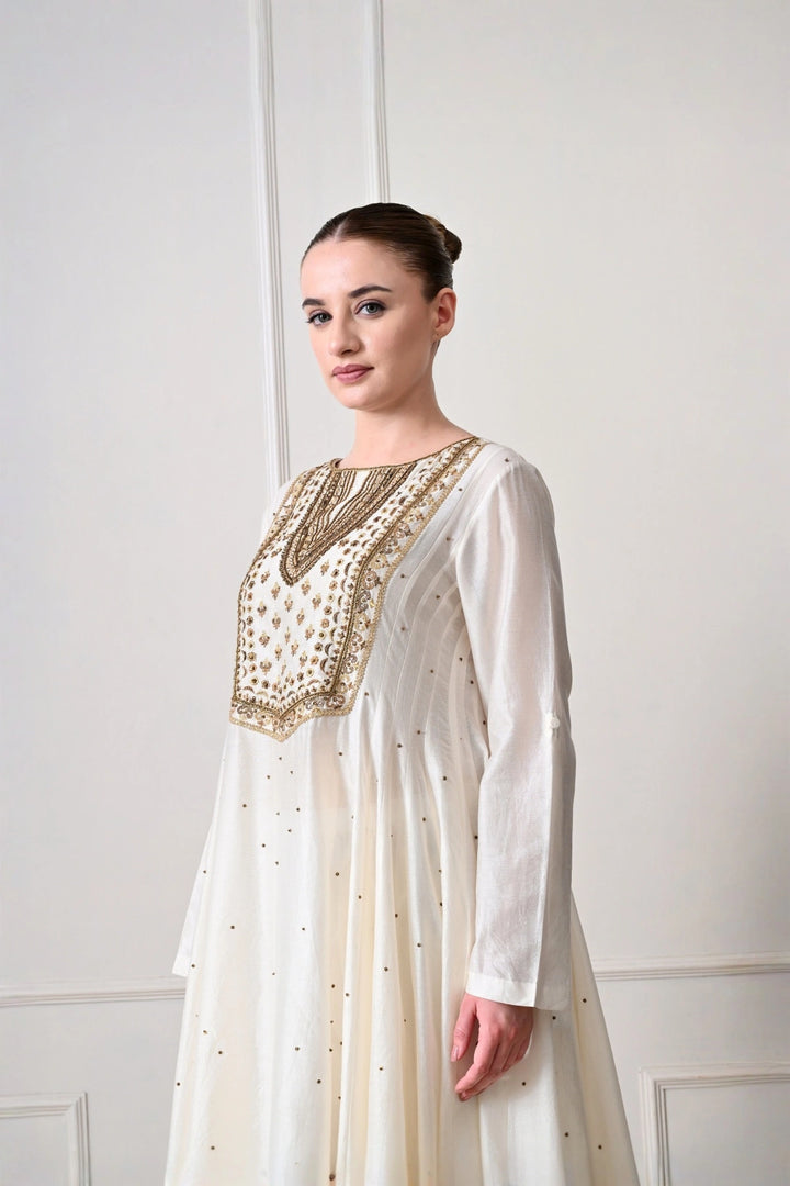 Ivory Keyhole Yoke Embroidered Kurta Set