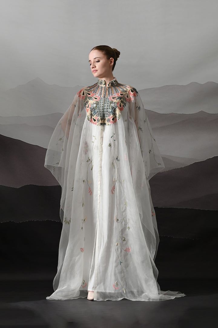 Ivory Kaftan With Detailed Neckwork