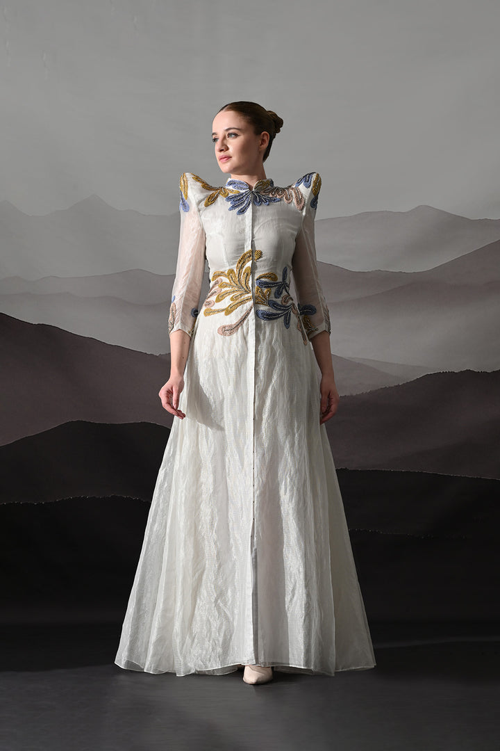 White Gown With Artisanal Floral Embroidery And Structured Silhouette