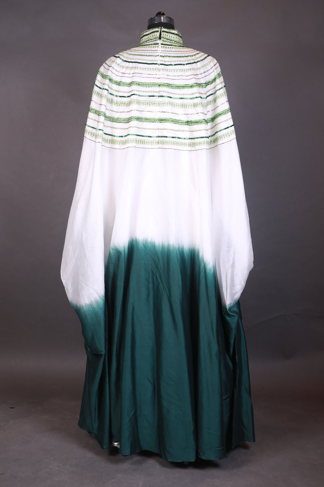 Cotton silk kaftan in Ombre of white and green with a high neckline.