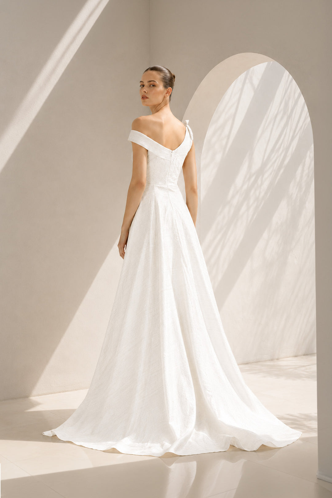 One-Sided Pleated Texture Gown