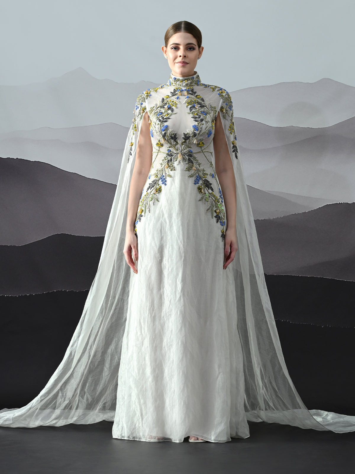 ワンピース 2026SS/Chikan Embroidery Panel Dress/M Elegant One-Piece Long Dress In Peach Cotton Silk. – Samant Chauhan