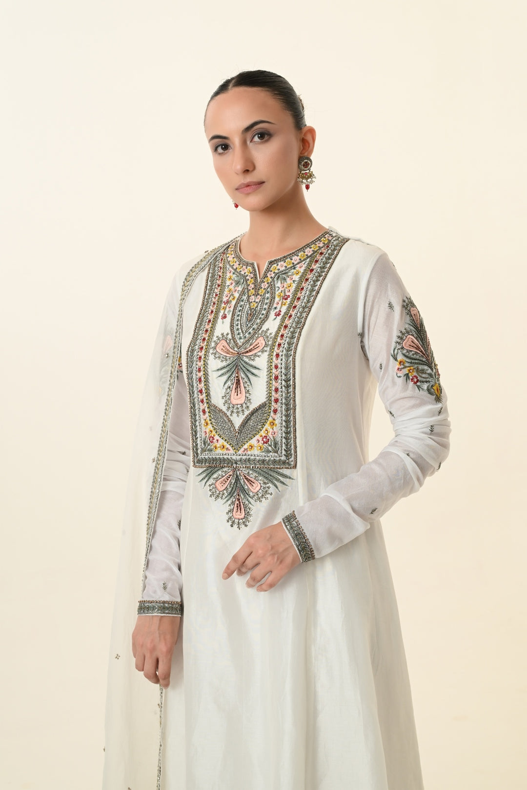 Ivory Floral Paisley Embroidered Kurta Set