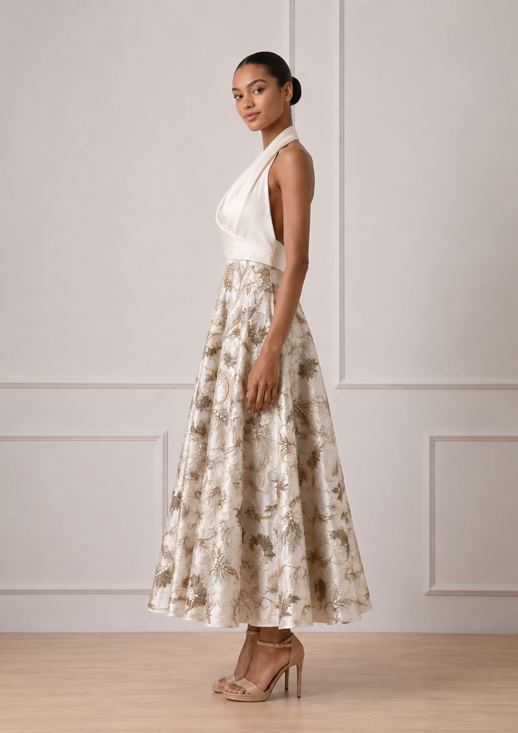 Backless neck gown