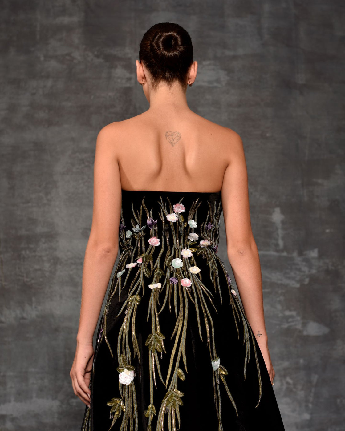 strapless neckline and a-line silhouette mini dress