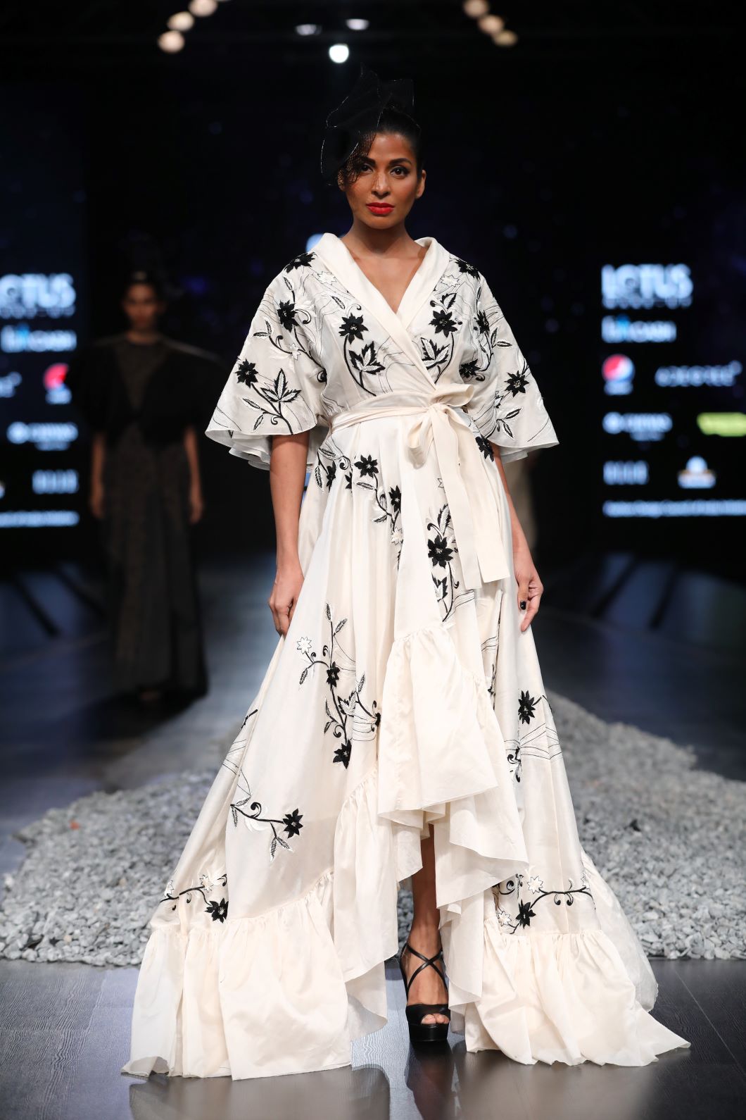 Asymmetrical overlap kaftan dress in cotton silk - samantchauhan