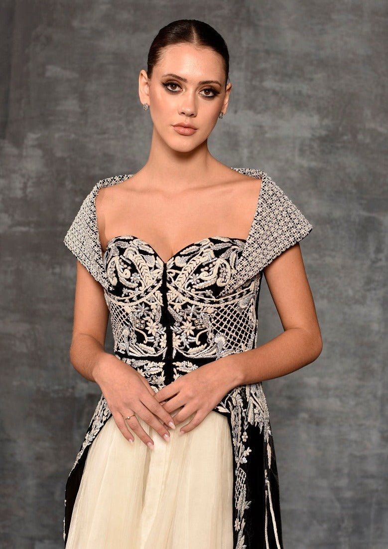 Bustier Front - Opening Gown - samantchauhan