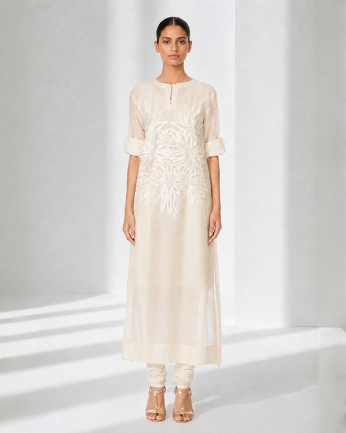 Keyhole Embroidered Kurta