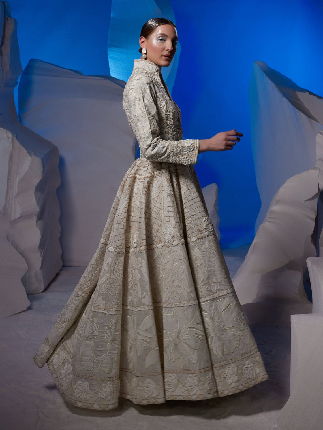 Ivory gown adorned with silk thread embroidery - samantchauhan Apparel & Accessories