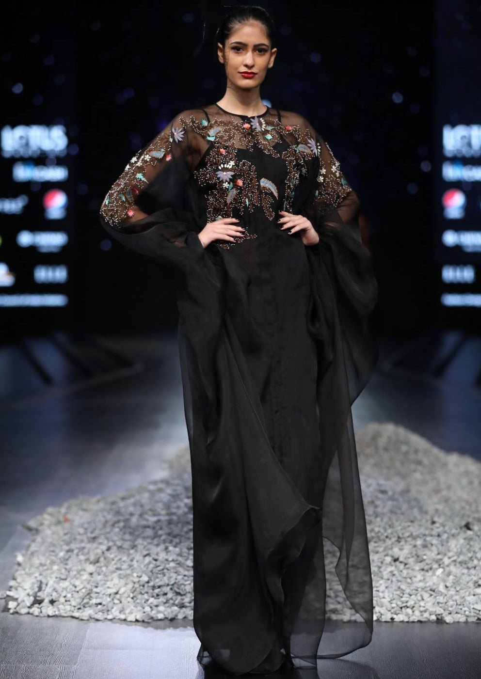 Kaftan along with inner dress - samantchauhan